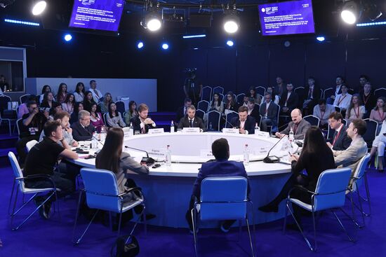 SPIEF-2023. Expanding Economic Horizons: Catalysts for the Advancement of Youth Entrepreneurship in the CIS and the EAEU
