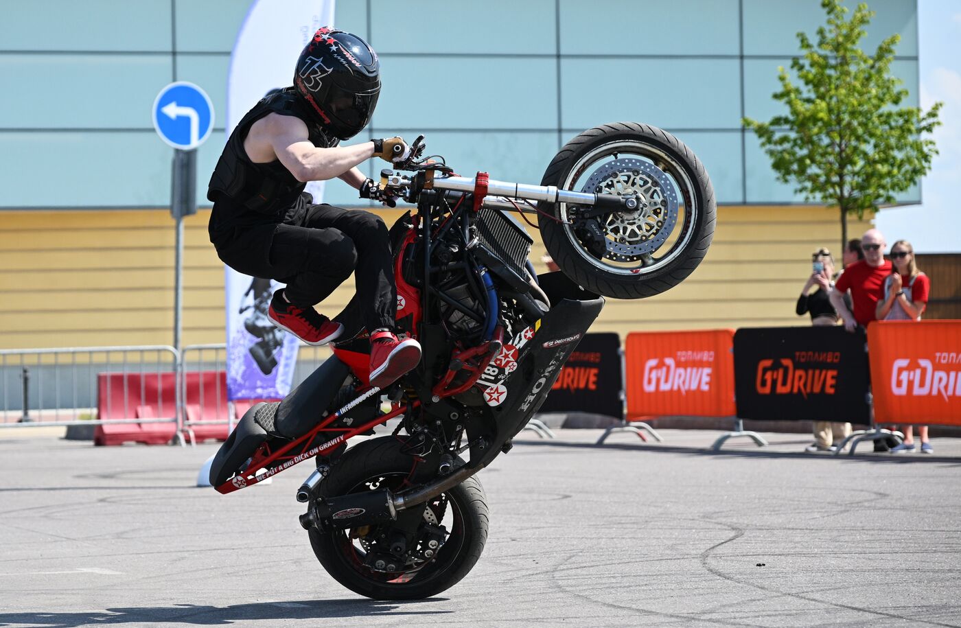 SPIEF-2023. Stunt Show Motor Show