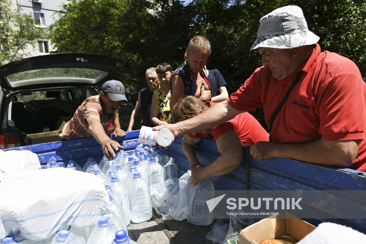 Russia Ukraine Kakhovka HPP Destruction Daily Life