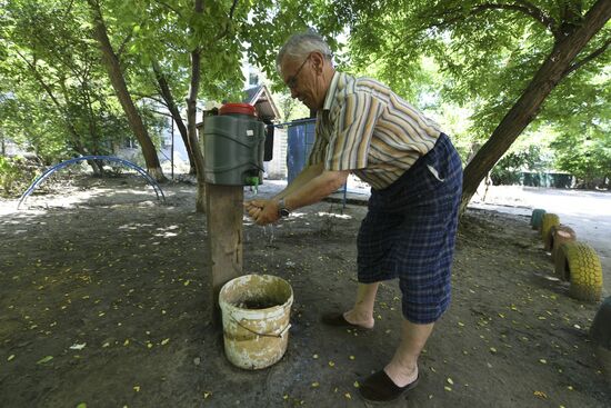 Russia Ukraine Kakhovka HPP Destruction Daily Life