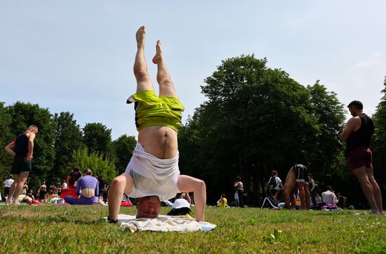 Russia Yoga Marathon