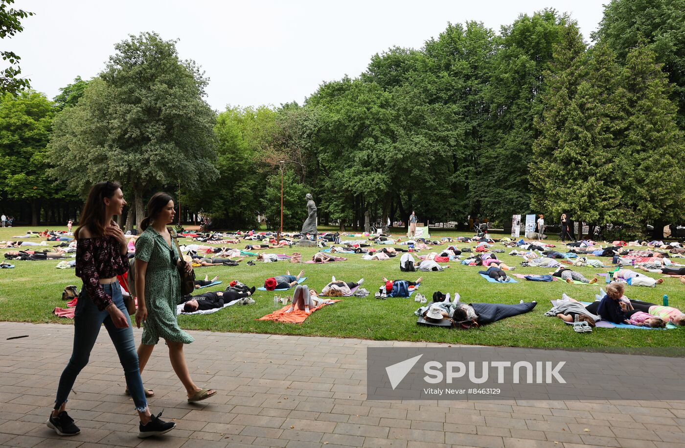 Russia Yoga Marathon