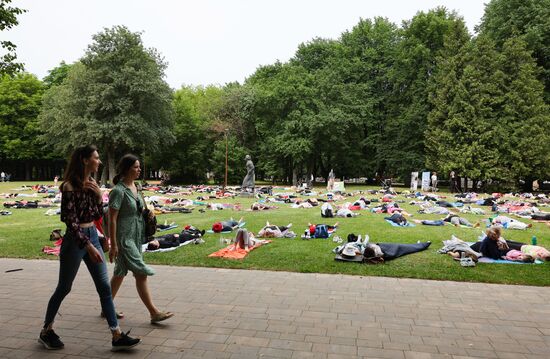 Russia Yoga Marathon