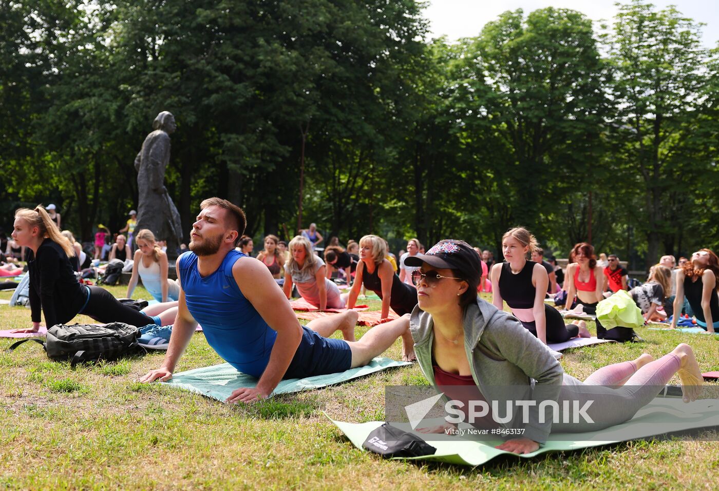 Russia Yoga Marathon