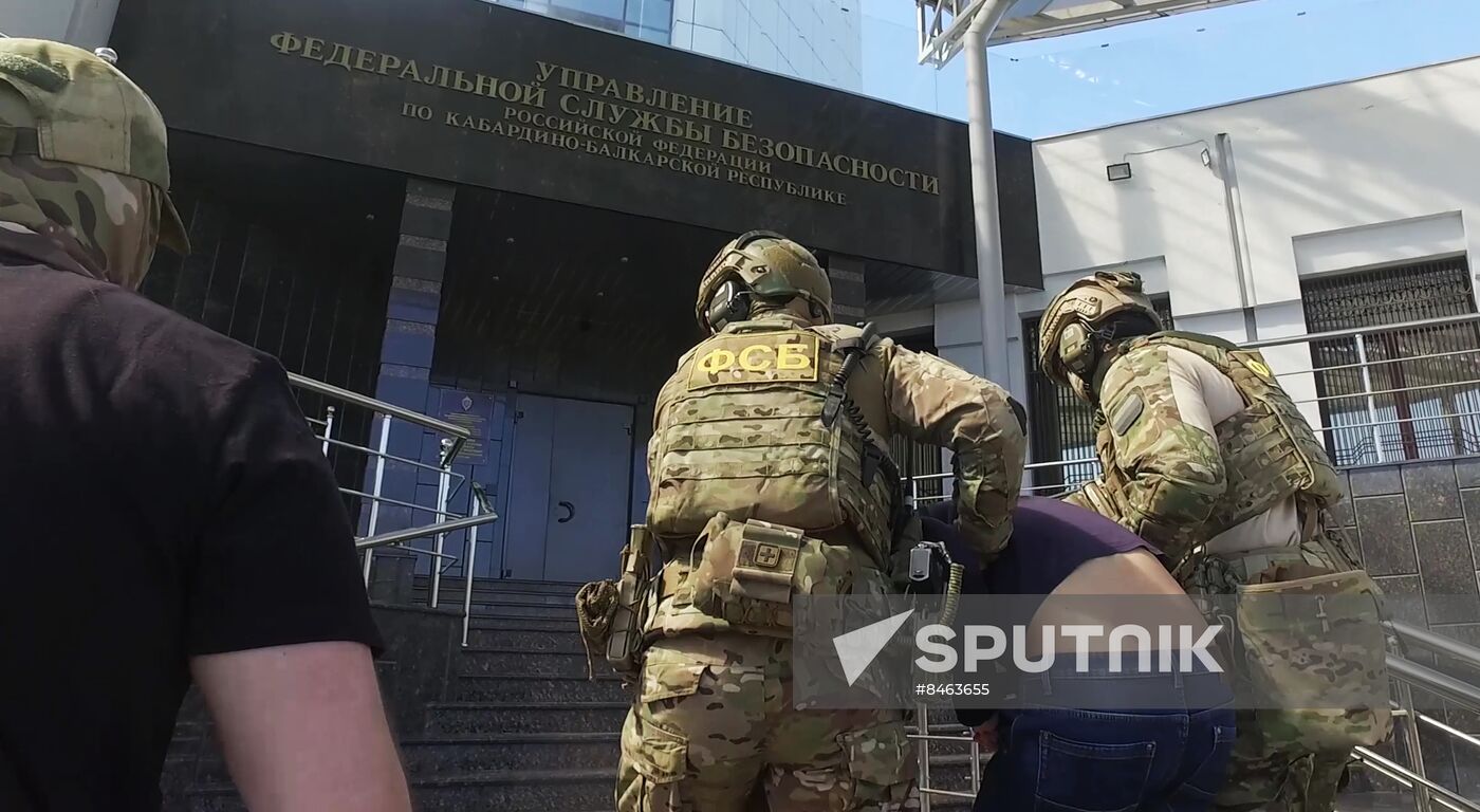 Russia Ukraine Security Service Agent Detention