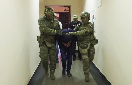 Russia Ukraine Security Service Agent Detention