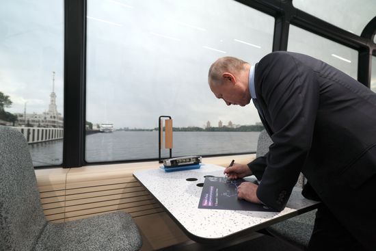 Russia Putin Inland Water Transport Development