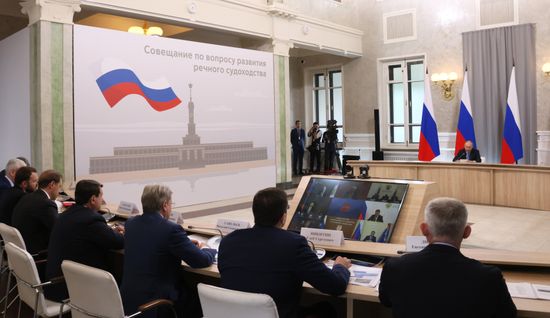 Russia Putin Inland Water Transport Development