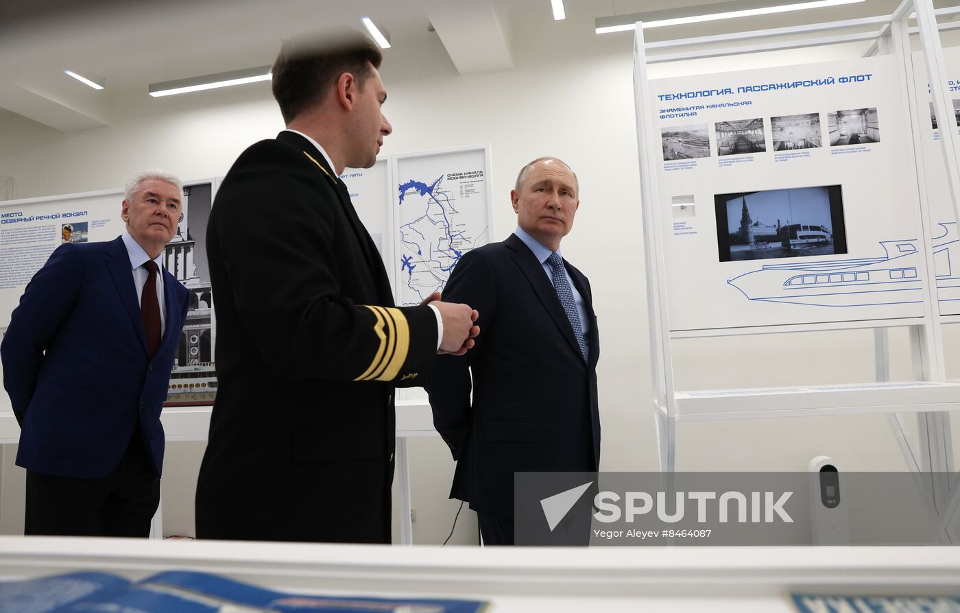 Russia Putin Inland Water Transport Development