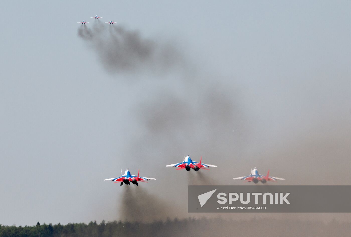 Russia Strizhi Aerobatic Team Training