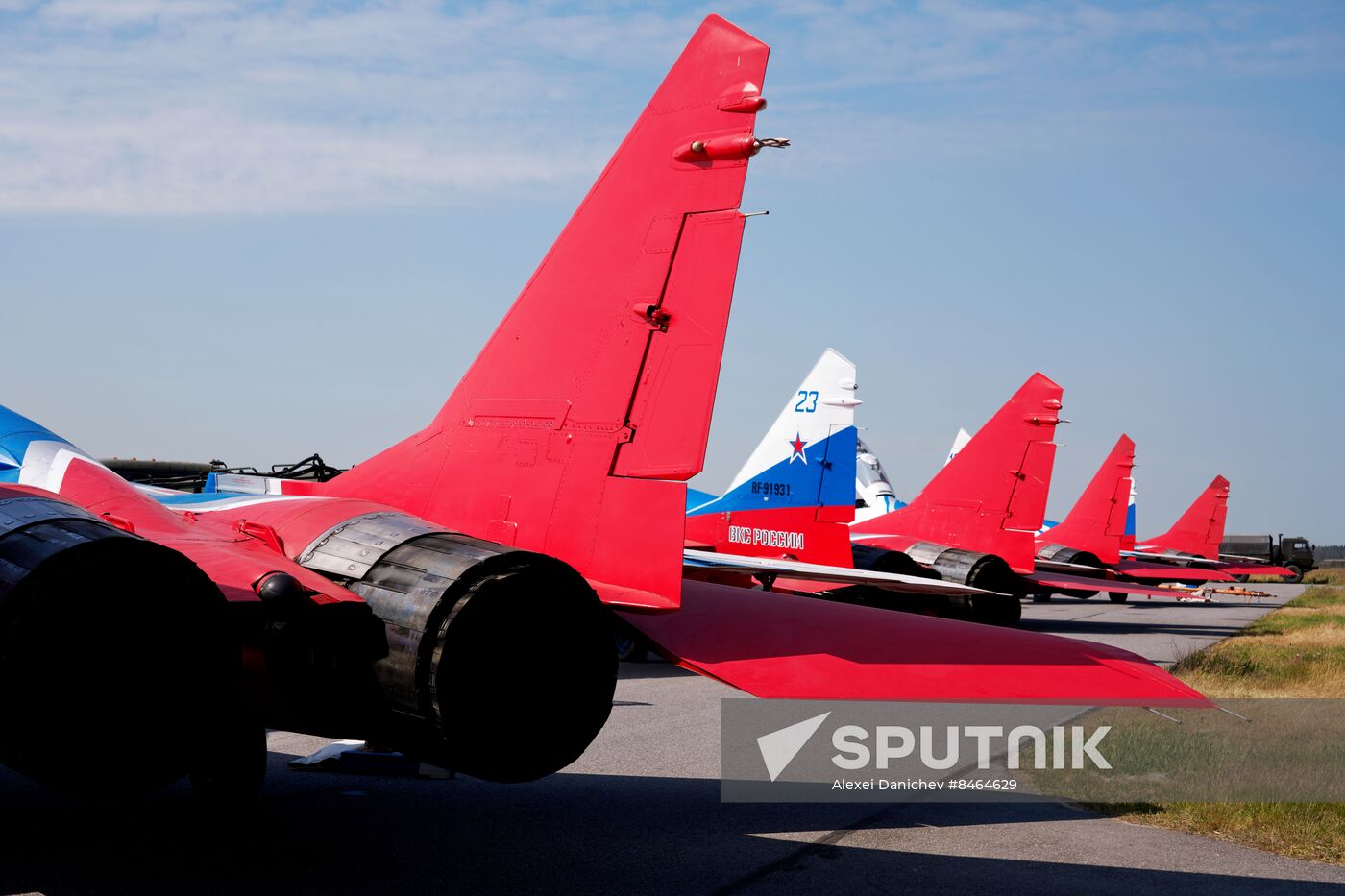 Russia Strizhi Aerobatic Team Training