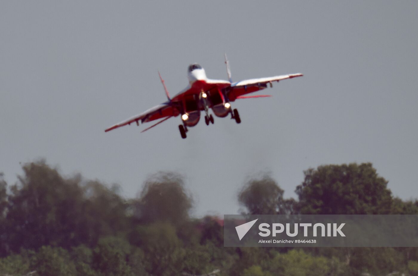 Russia Strizhi Aerobatic Team Training