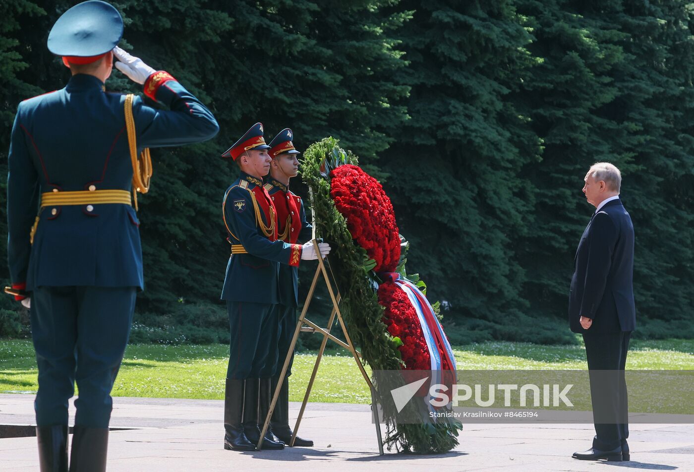 Russia Putin WWII Victims Remembrance Day Wreath Laying