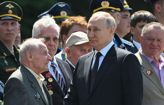 Russia Putin WWII Victims Remembrance Day Wreath Laying