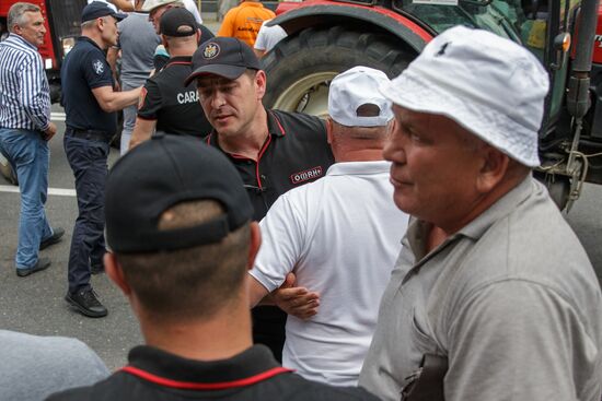 Moldova Farmers Protest