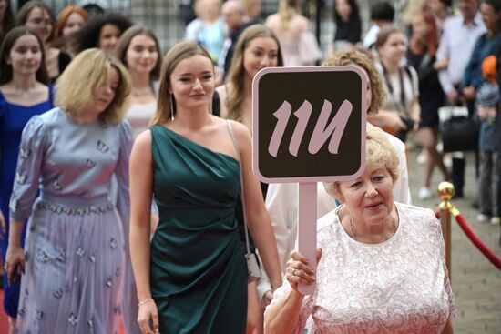 Russia School Graduation