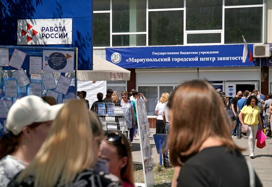 Russia DPR Job Fair