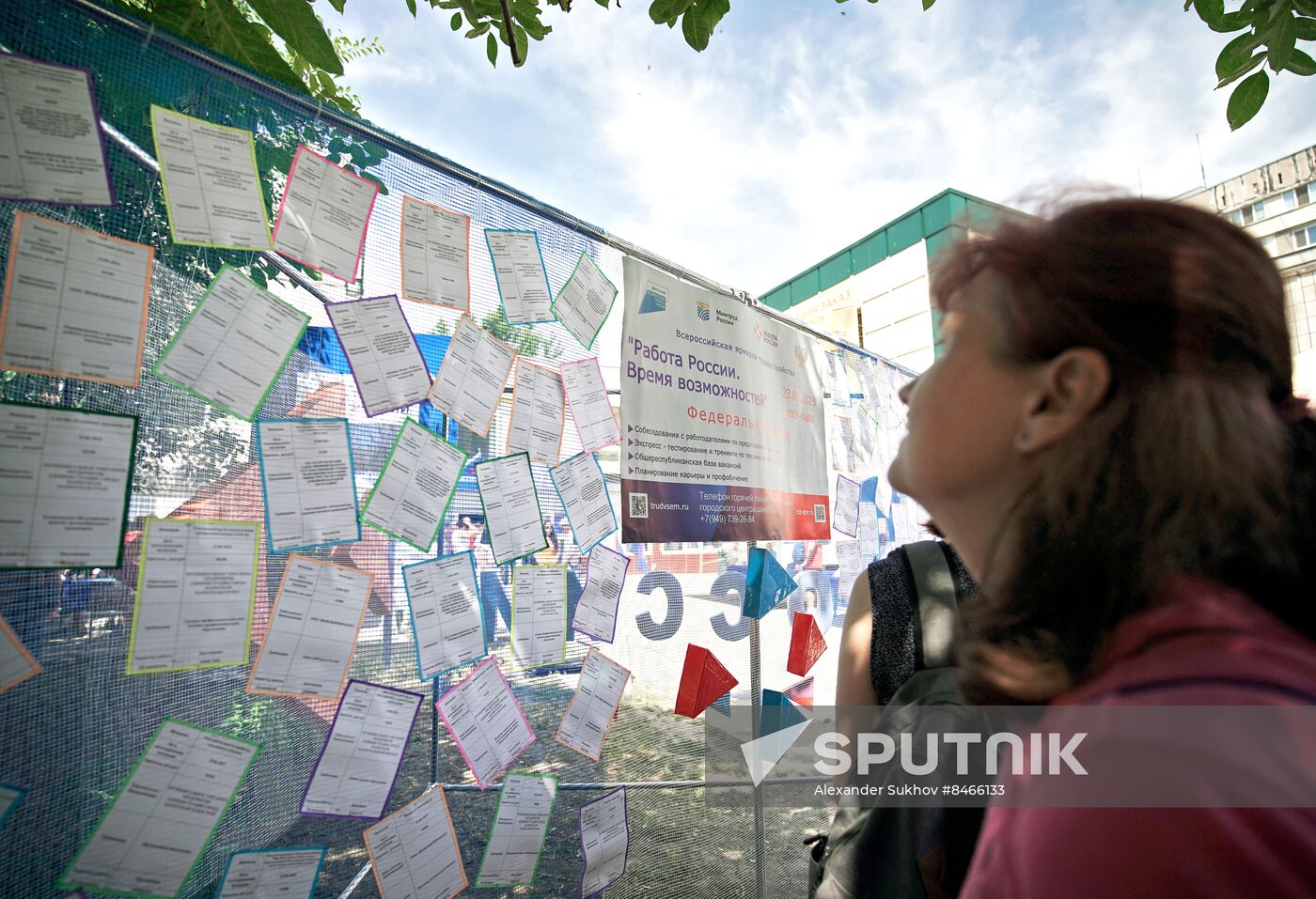 Russia DPR Job Fair