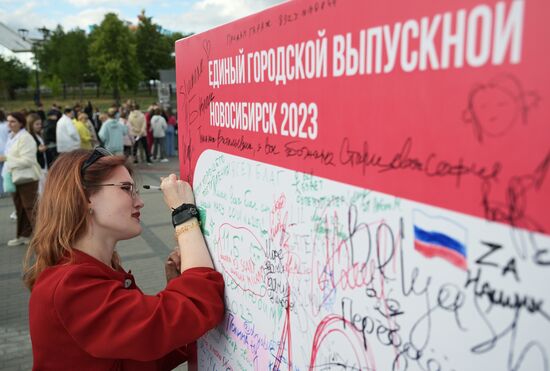 Russia Regions School Graduation