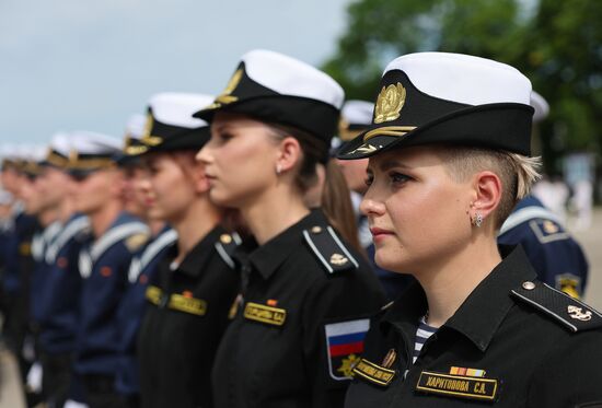Russia Regions Graduation