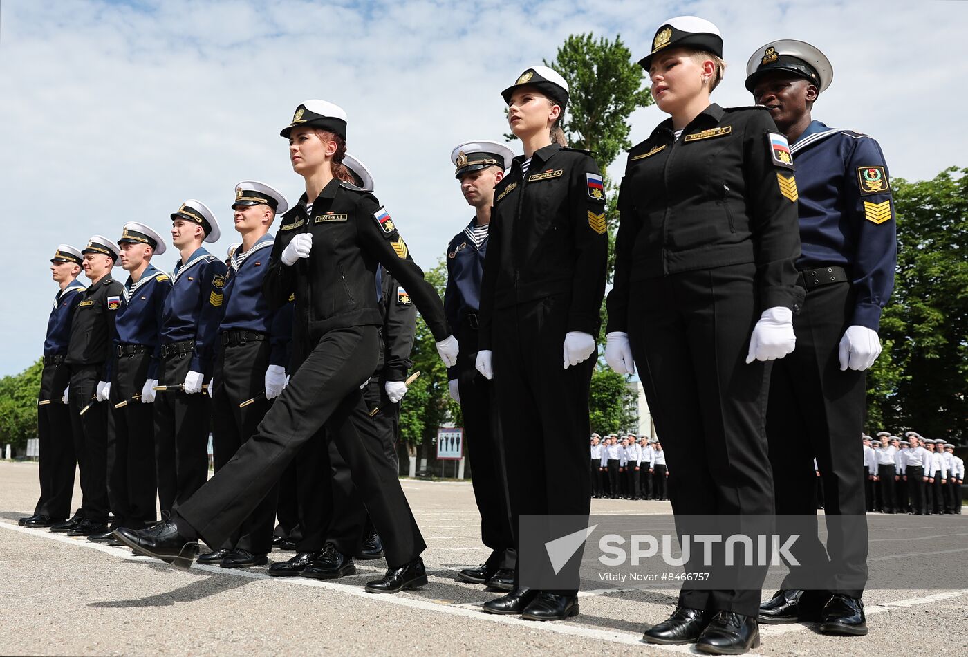Russia Regions Graduation