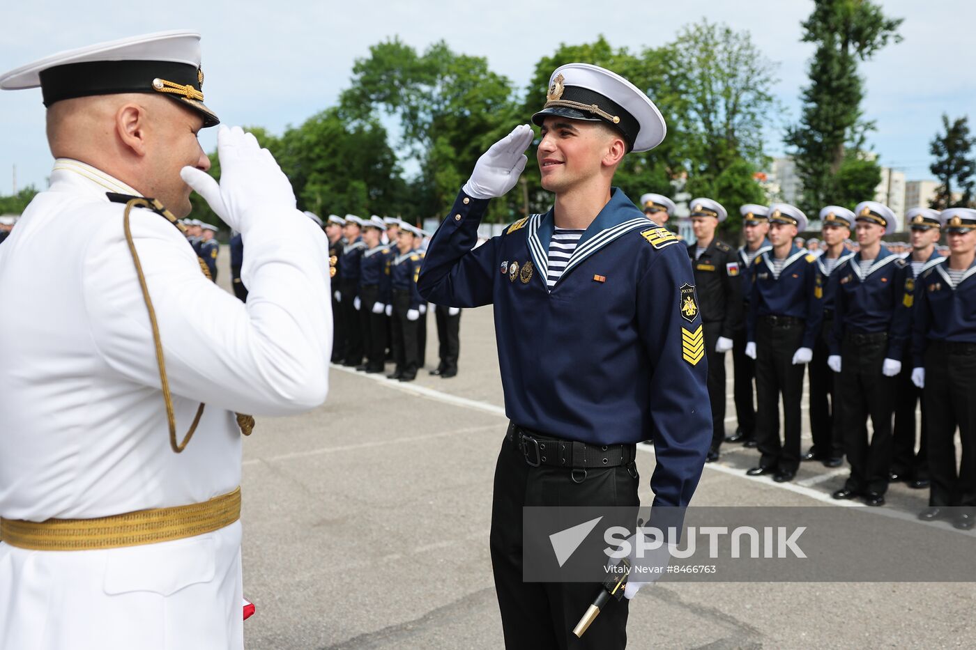 Russia Regions Graduation