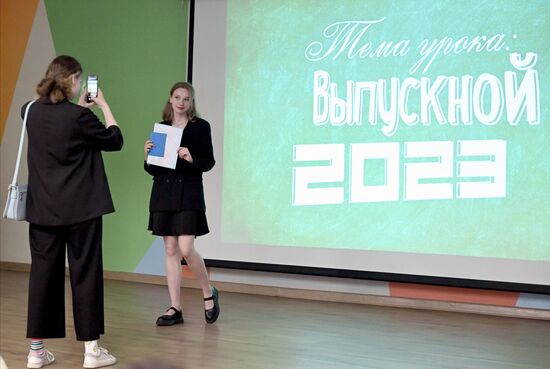 Russia Regions Graduation