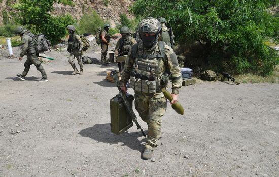 Russia Ukraine Military Operation Scouts Training