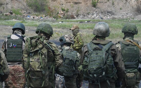 Russia Ukraine Military Operation Scouts Training