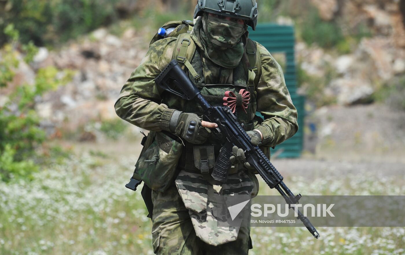 Russia Ukraine Military Operation Scouts Training