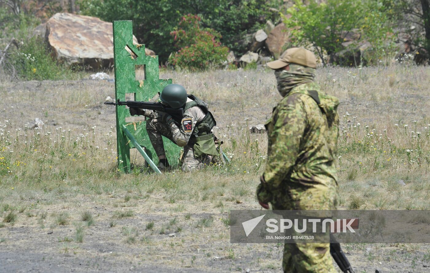 Russia Ukraine Military Operation Scouts Training