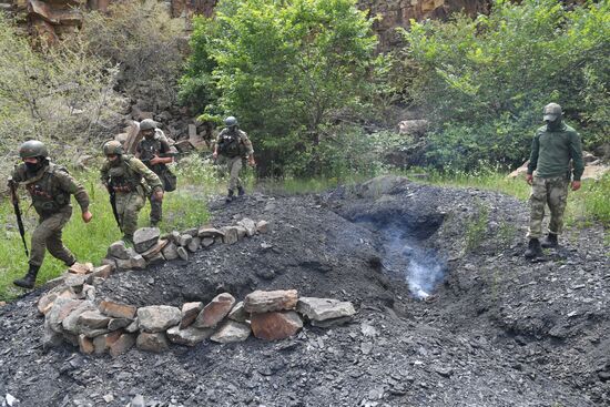 Russia Ukraine Military Operation Scouts Training