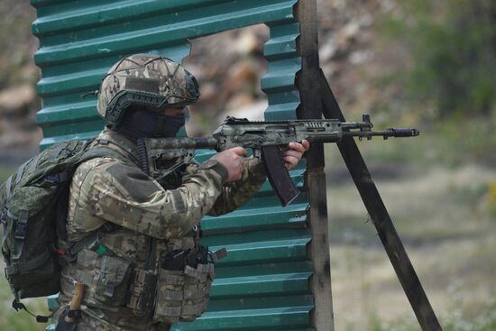 Russia Ukraine Military Operation Scouts Training