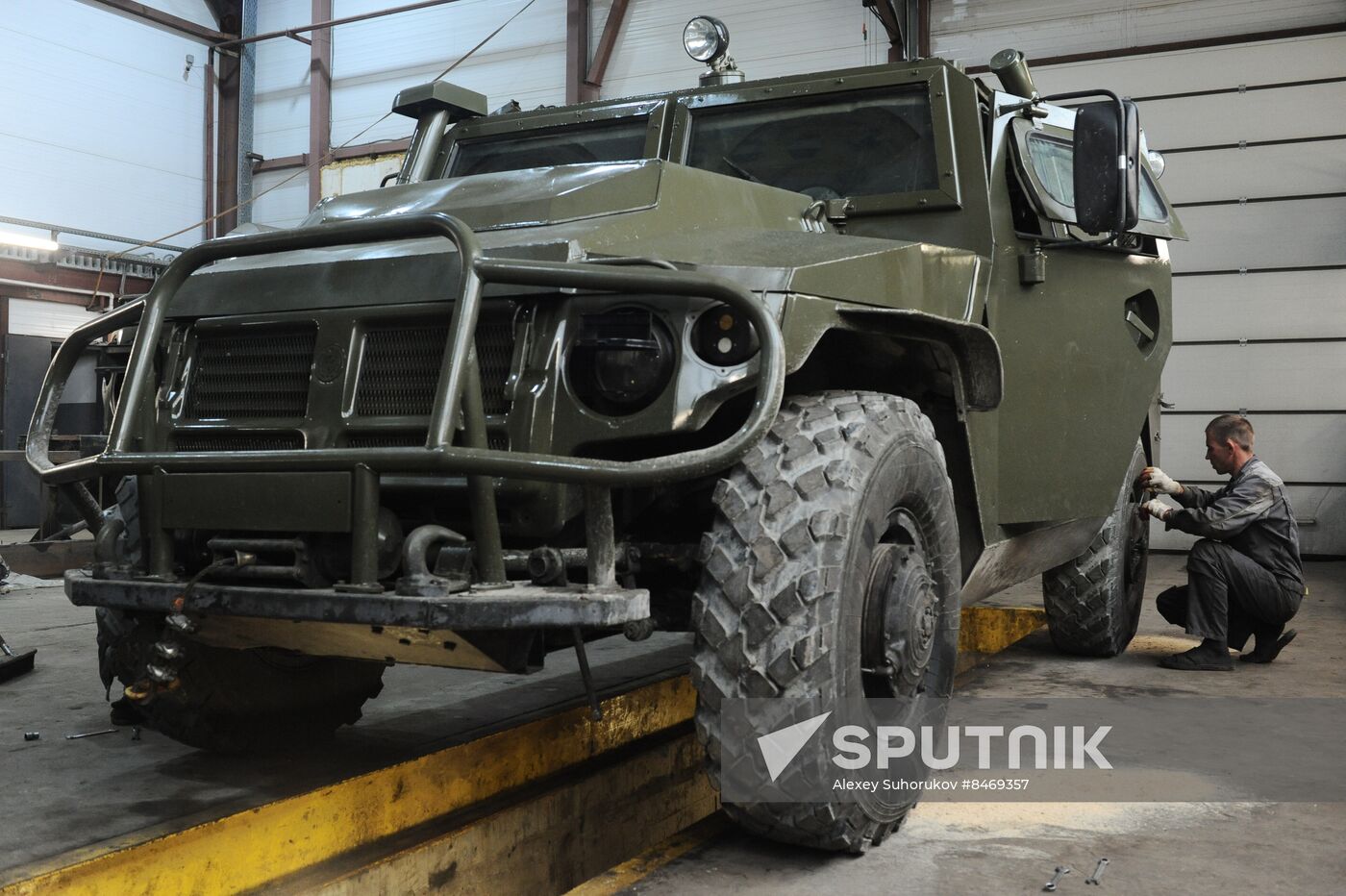 Russia Ukraine Military Operation Equipment Repair