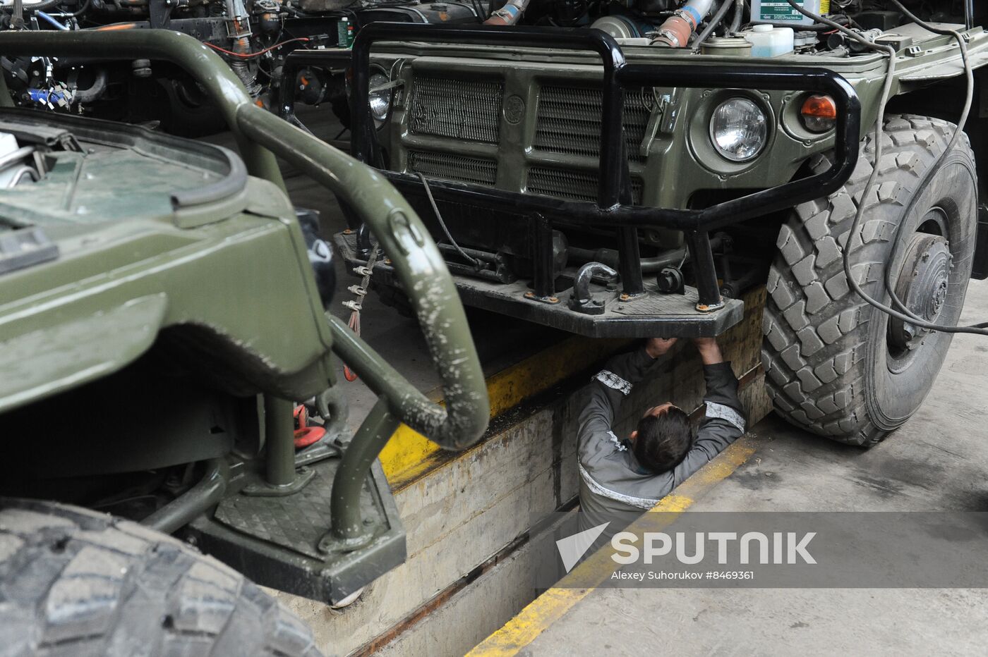 Russia Ukraine Military Operation Equipment Repair