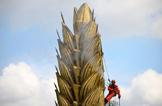 Russia Fountains Maintenance