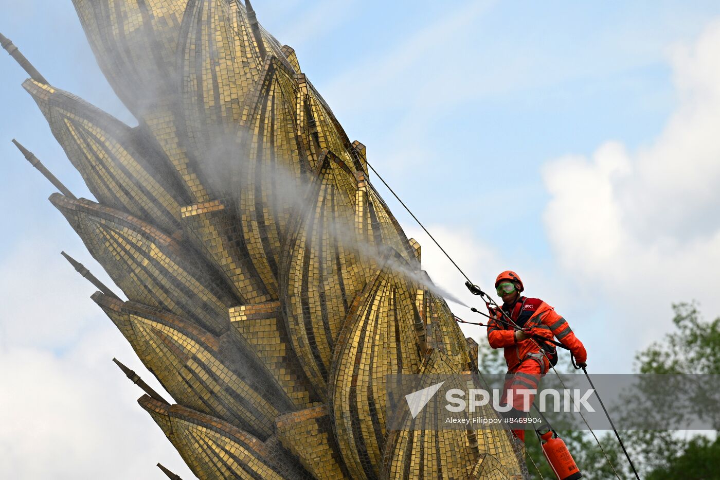 Russia Fountains Maintenance