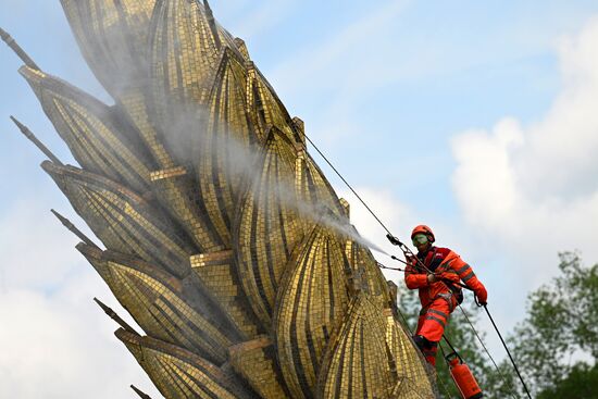 Russia Fountains Maintenance