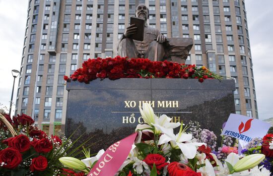 Russia Ho Chi Minh Monument Unveiling