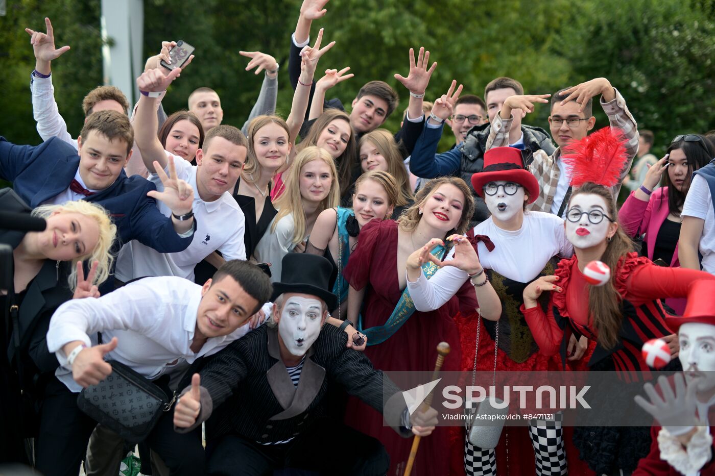 Russia School Graduation