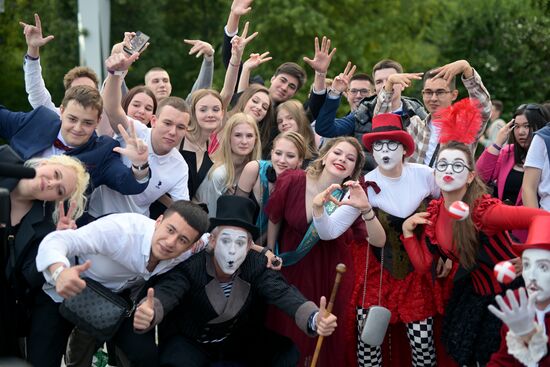 Russia School Graduation