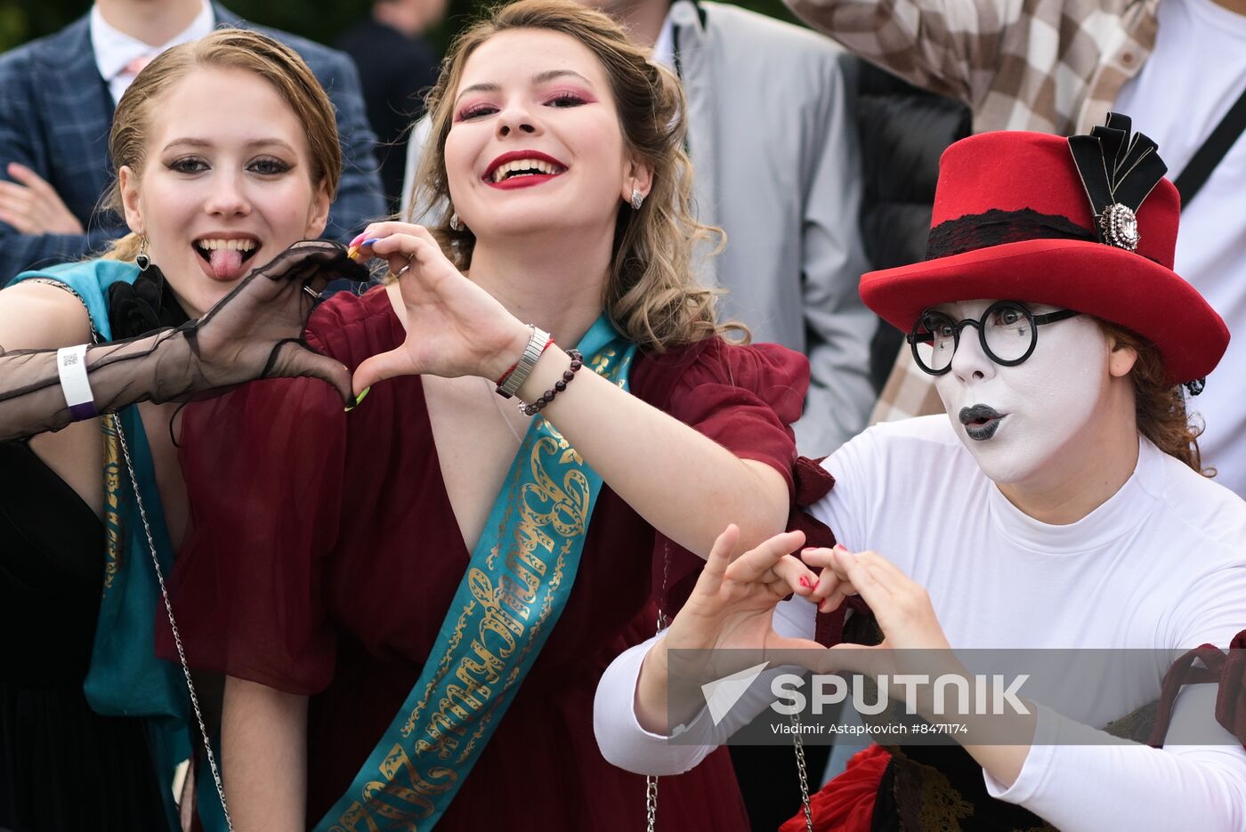 Russia School Graduation