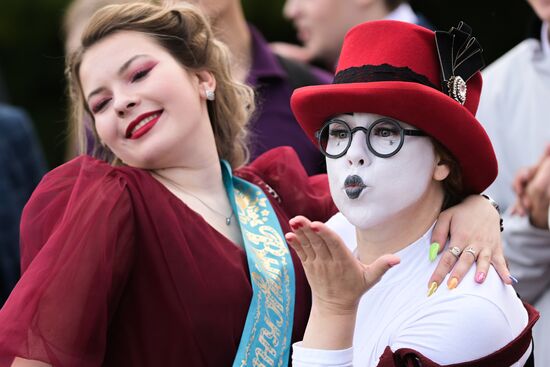 Russia School Graduation