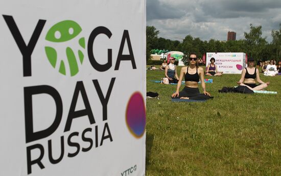 Russia Yoga Day