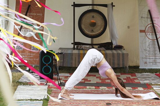 Russia Yoga Day
