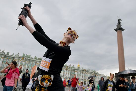 Russia Cat Race