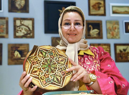 Russia Iran Art