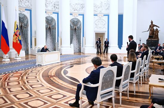 Russia Putin RANEPA Graduates