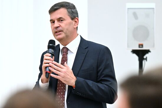 Russia Putin RANEPA Graduates