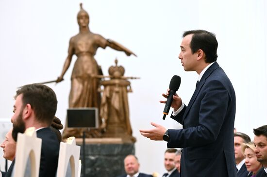 Russia Putin RANEPA Graduates